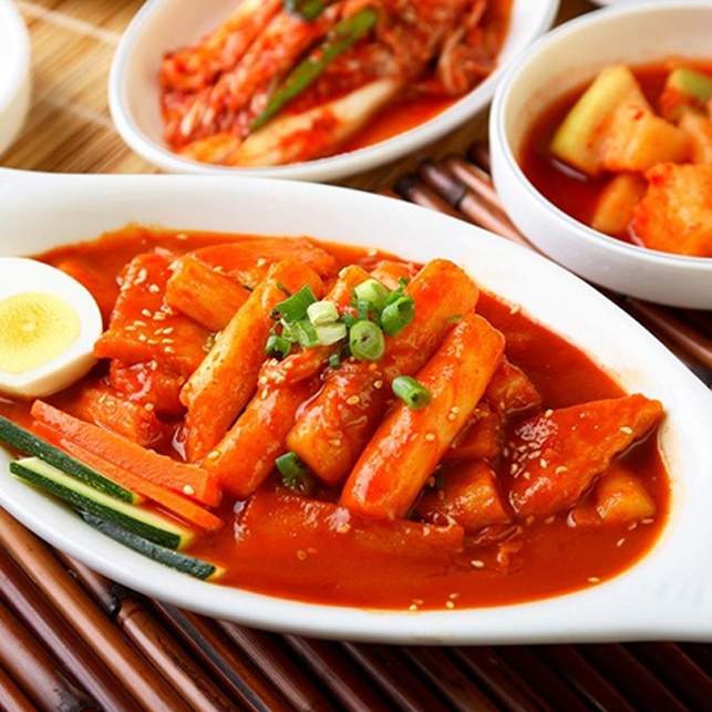 Combo Bánh Gạo TOPOKKI JongGa Cao Cấp 500G Và Sốt Nấu Bánh Gạo Cay Ngọt Tokbokki Beksul Gói 150G - Nhập Khẩu Hàn Quốc