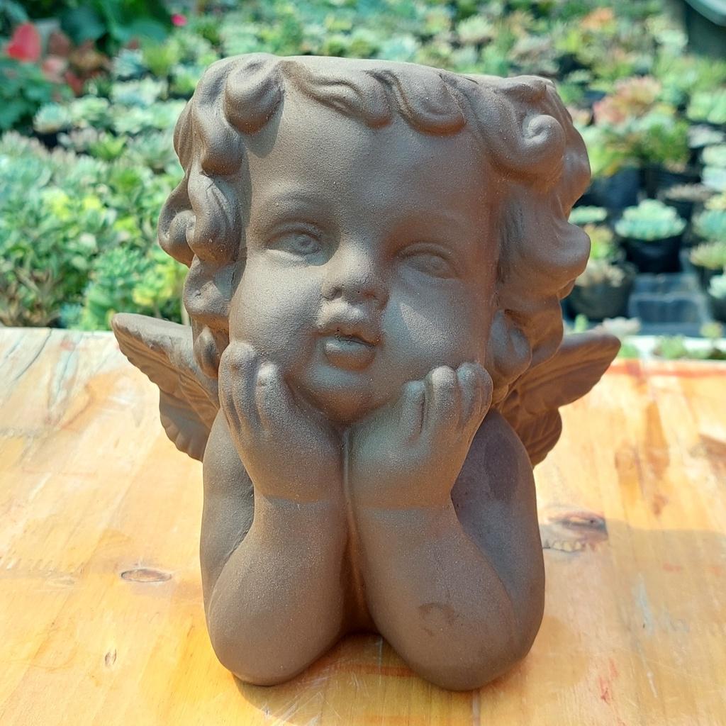 Chậu đất nung Bình Dương Thiên Thần xòe cánh, đường kính miệng 9cm, chiều cao 15cm