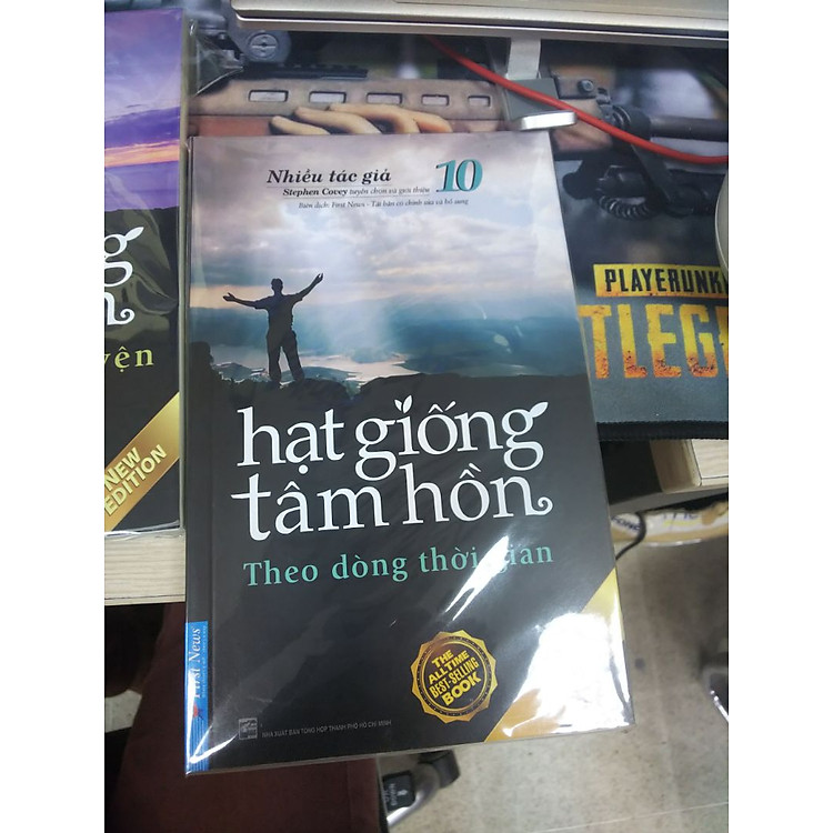 Hạt Giống Tâm Hồn 10 - Theo Dòng Thời Gian (Tái Bản 2020)