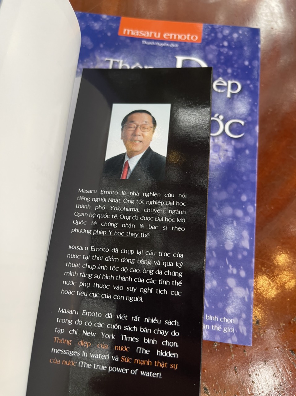 Boxset 02 tập BÍ MẬT của NƯỚC – Masaru Emoto – THÔNG ĐIỆP của NƯỚC