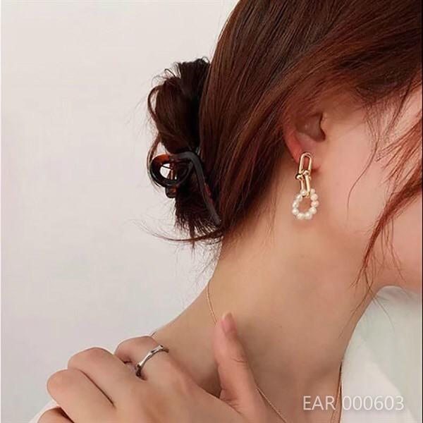 Bông tai vòng hạt trai mini