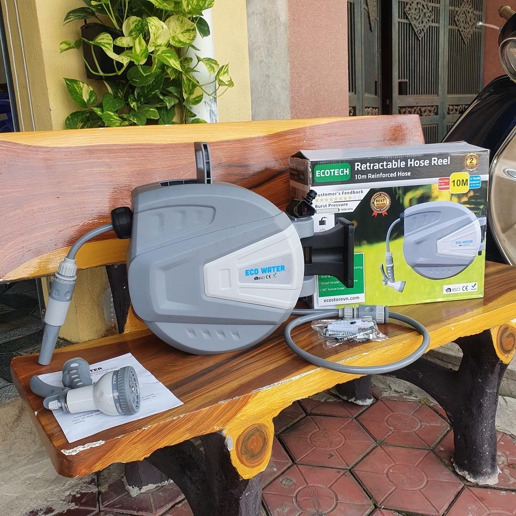 Vòi tưới cây tự cuốn dây. Giá rẻ - Gọn nhẹ - Tiện dụng - Bền 5-7 năm. Tặng kèm đầu phun 9 chế độ. Số lượng có hạn
