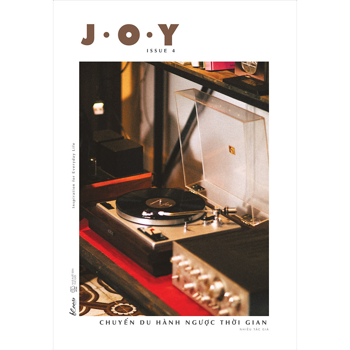 Combo 4 Cuốn Sách: J.O.Y – Issue 1: Lấp Lánh + J.O.Y – Issue 2: Người Kể Chuyện Tình + J.O.Y - Issue 3: Những Giấc Mơ Nở Rộ + J.O.Y - Issue 4: Chuyến Du Hành Ngược Thời Gian 
