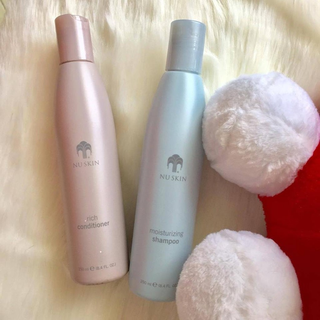 Bộ Dầu Gội Xả Nuskin Moisturizing Shampoo - 250ml + Nuskin Rich Conditioner - 250ml