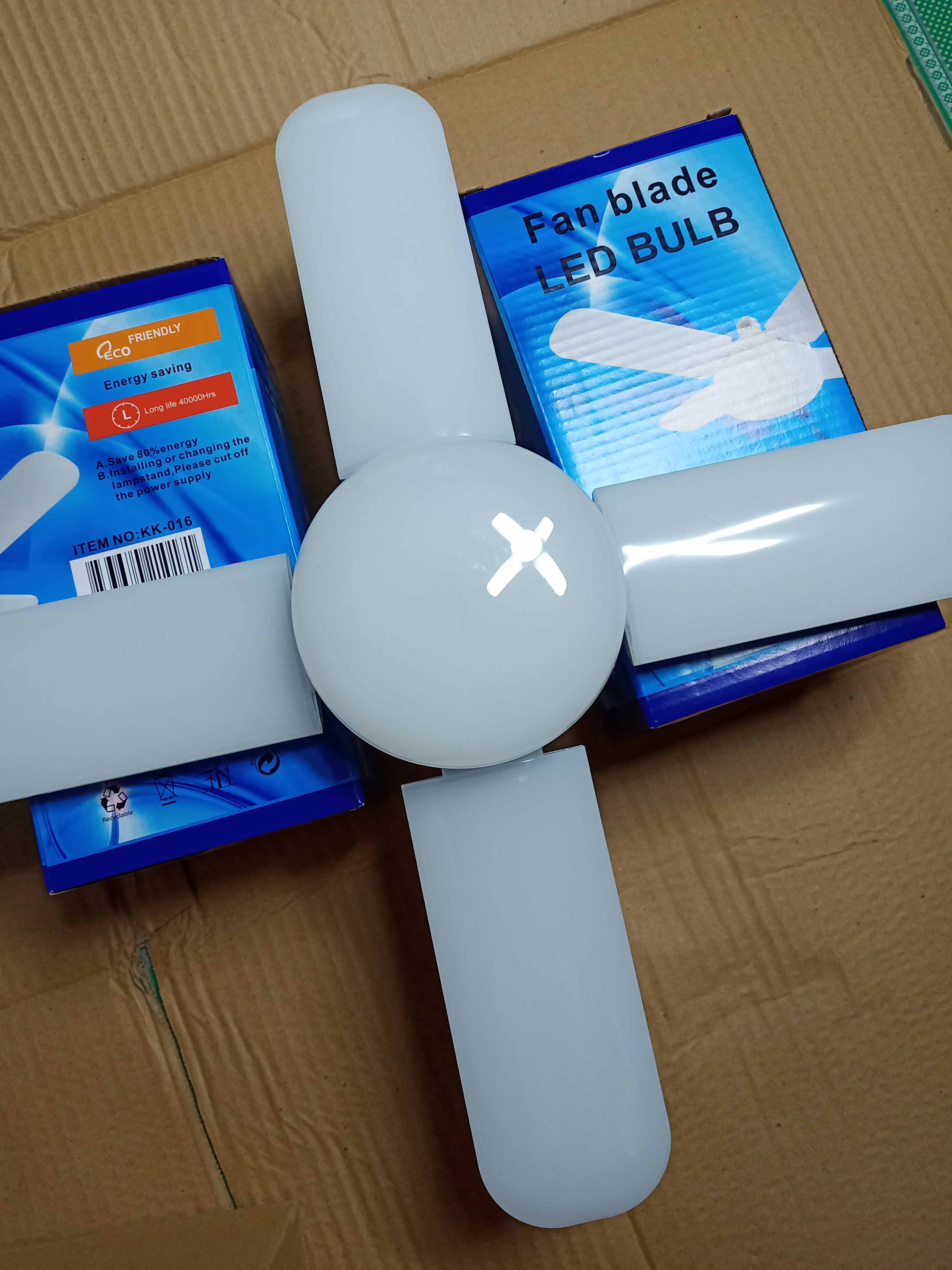 Combo 2 đèn 4 cánh 60w siêu sáng loại to đẹp