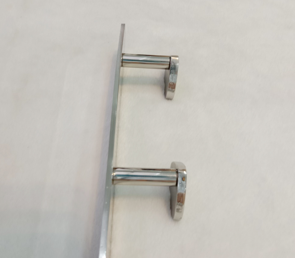 Móc áo Kibath hình trái tim 7 chấu inox 304