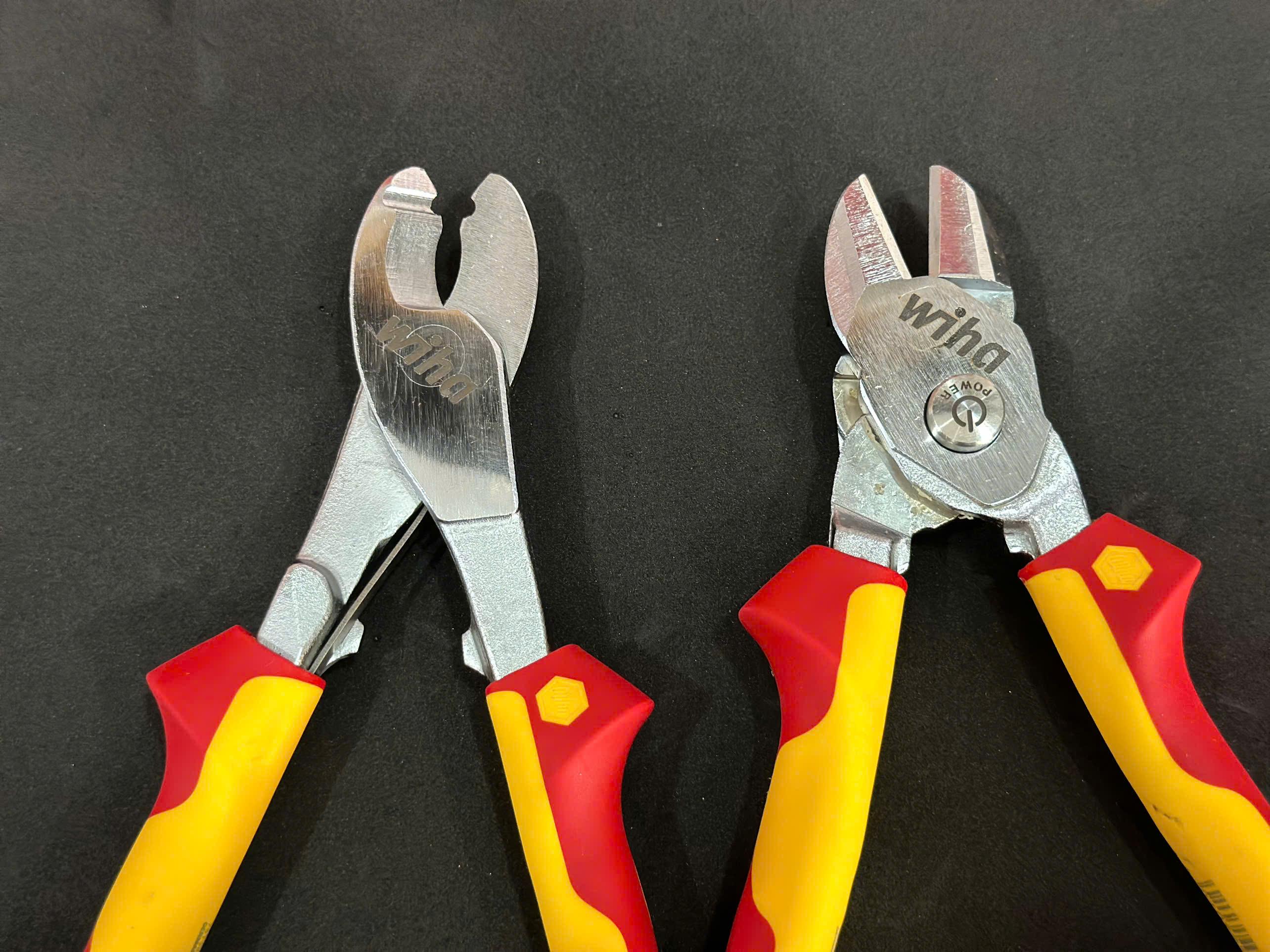 Bộ Kìm cắt cáp Wiha 43662 và Kìm cắt cộng lực Wiha 38191 cách điện 1000V.