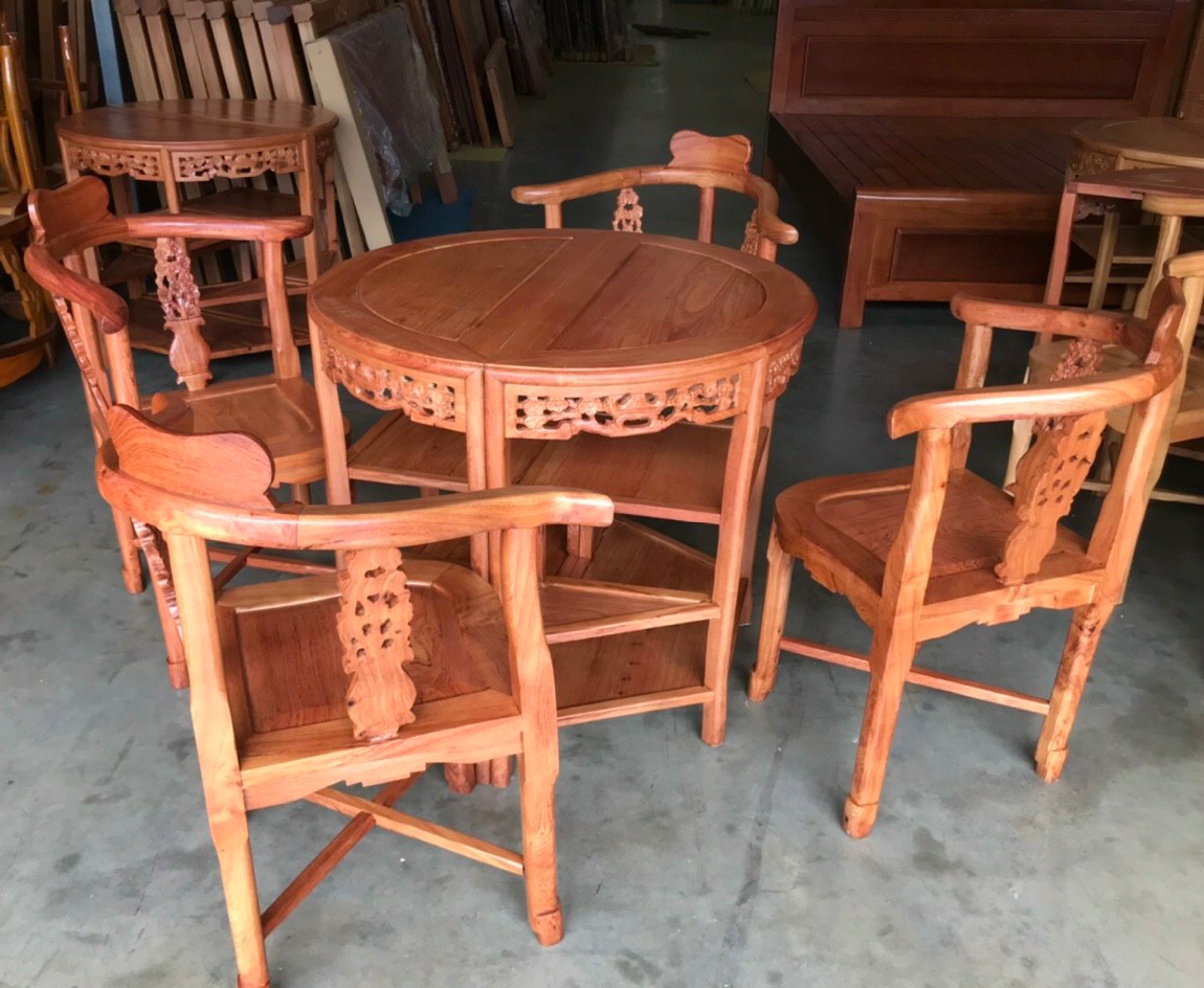 Bàn cafe tròn 4 ghế gỗ hương đá )