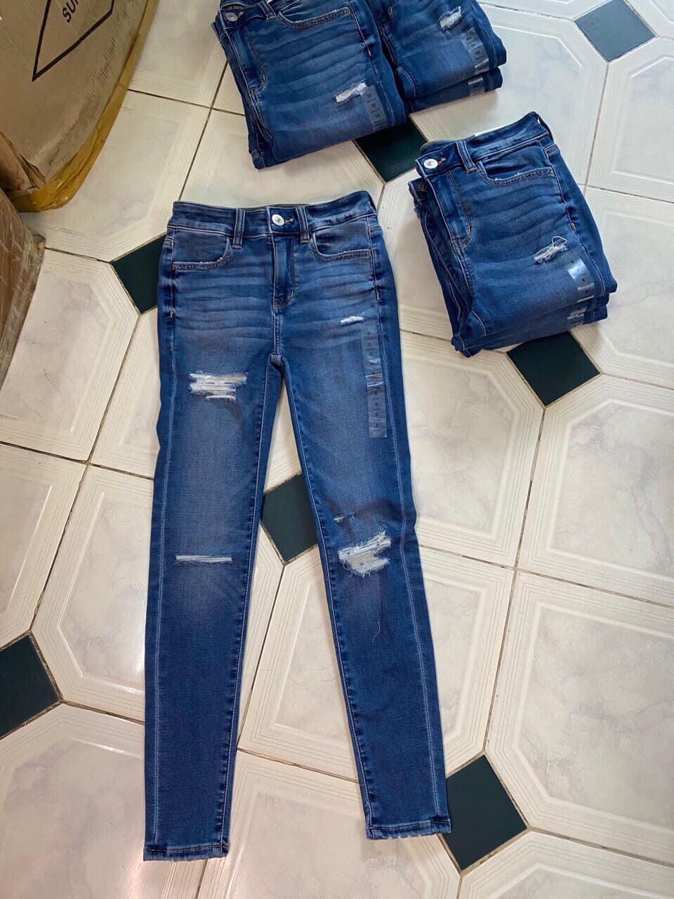 Quần jeans nữ