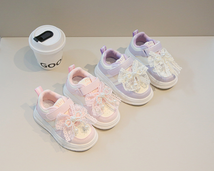 Giày thể thao cho bé phong cách dễ thương – GTE9171