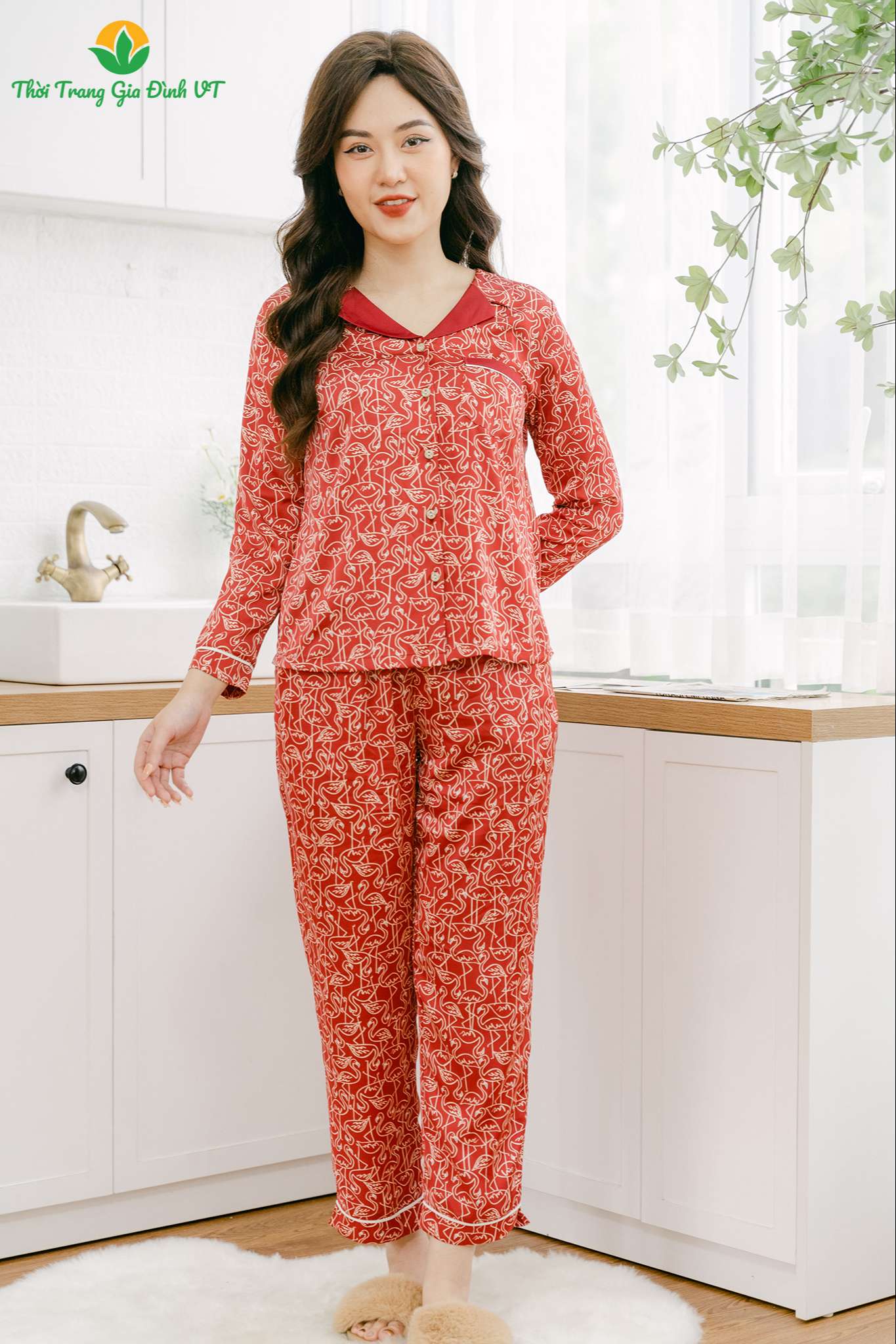 Bộ pijama lụa nữ quần dài áo dài tay cổ phối. B50.2110 - Thời trang gia đình VT