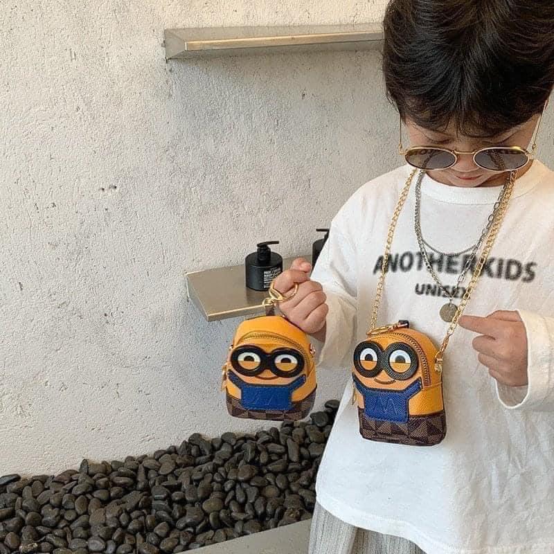 Túi đeo chéo Minion. Mang đi du lịch, đi chơi chụp hình xinh lắm