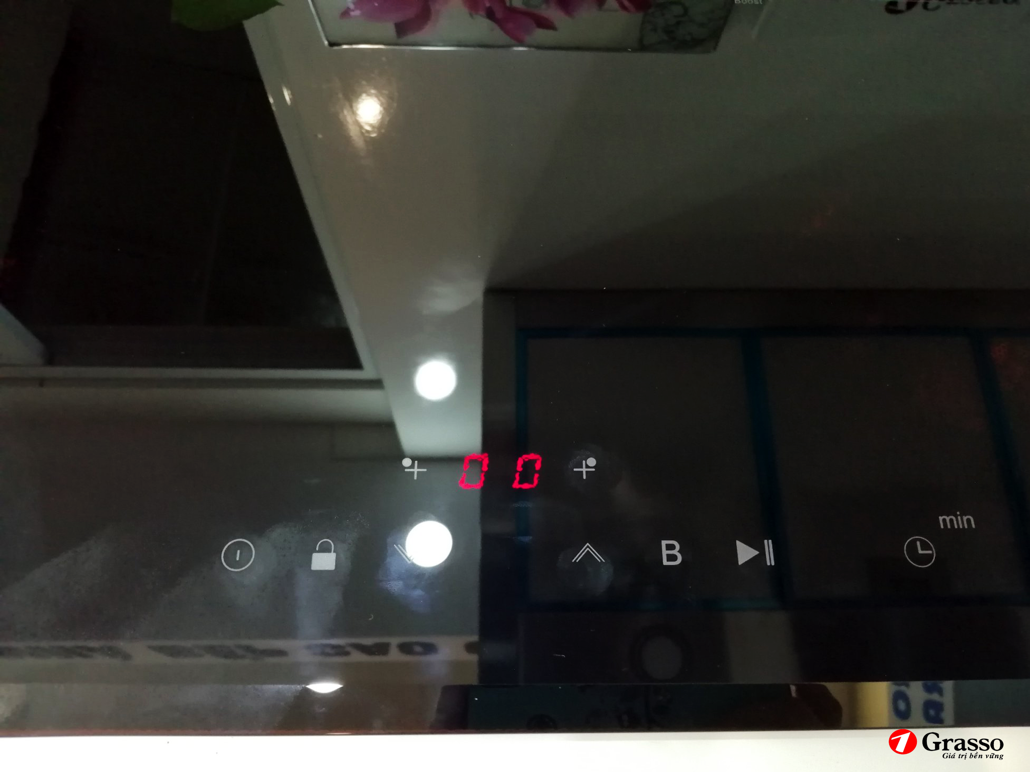 Bếp từ Grasso GS 728IH - Hàng chính hãng