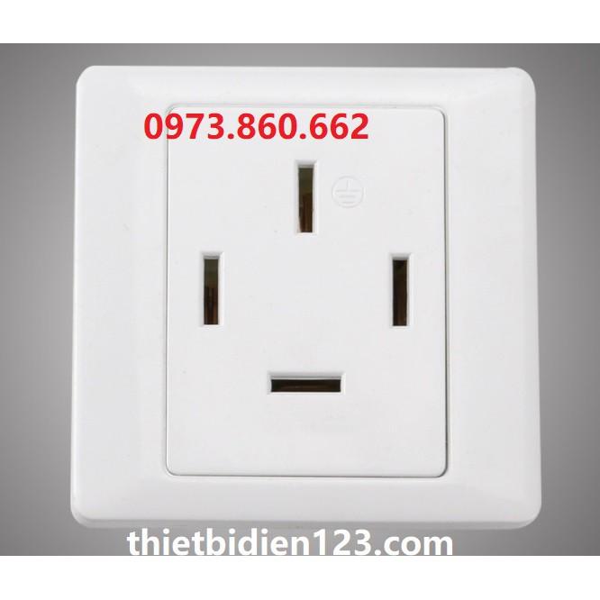 Ổ cắm 3 pha 4 lỗ mặt vuông 16A, 25A kiểu tiêu chuẩn 86