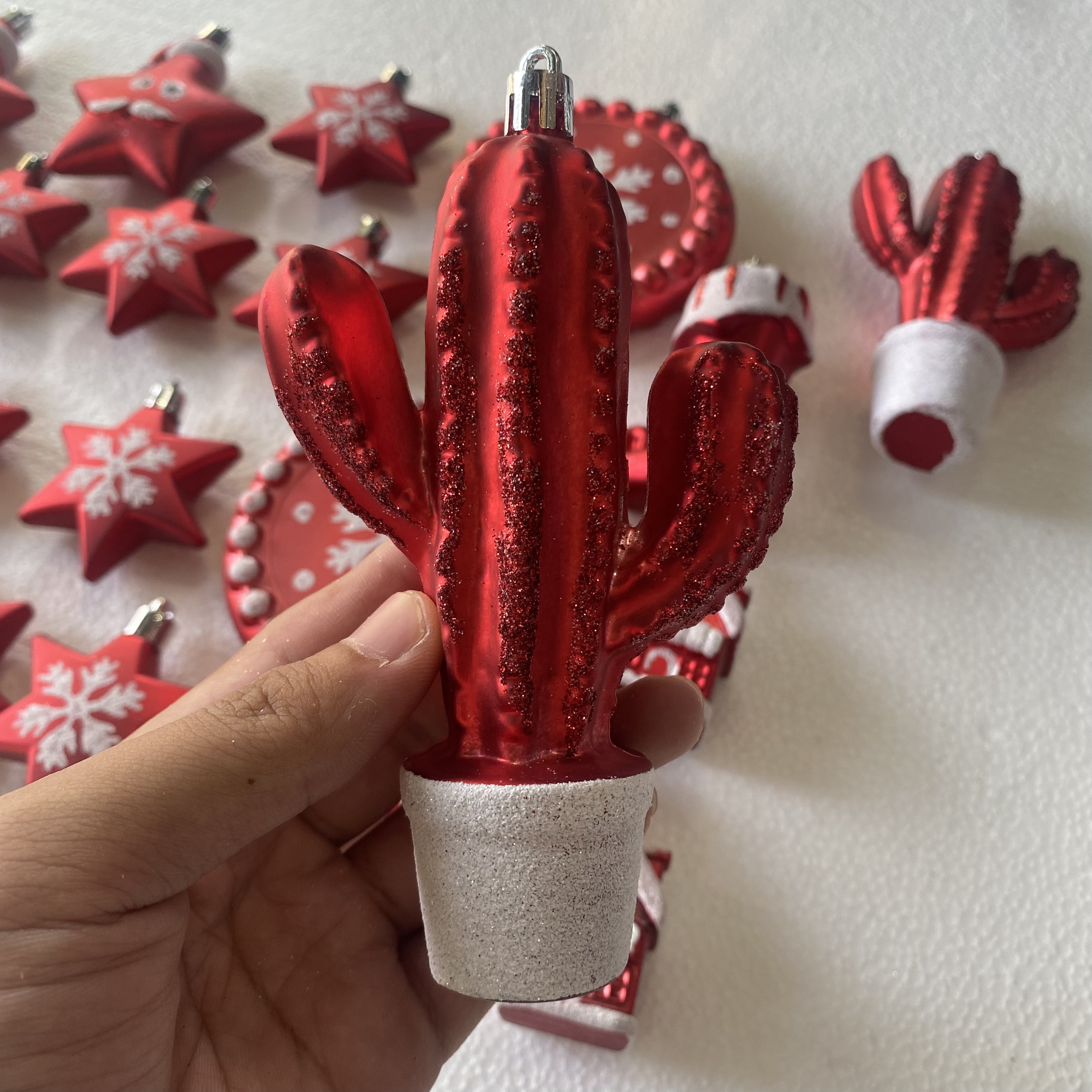 Set 21 món đồ treo cây thông Noel trang trí Giáng Sinh màu ghi xám phủ nhũ lấp lánh sang trọng