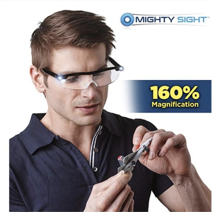 Kính phóng đại 160% LED Sạc USA Mighty Sight