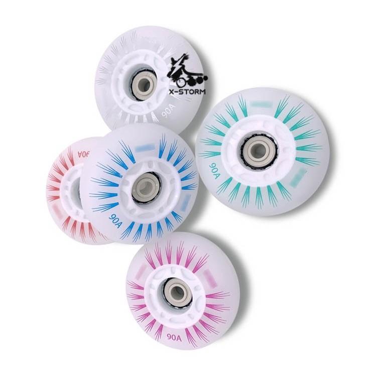 Bánh xe patin có đèn led , cao su có độ bám đường rất tốt