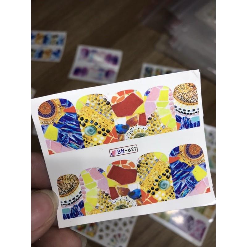 Dán Stick săm nước Vân đá , kẻ ô