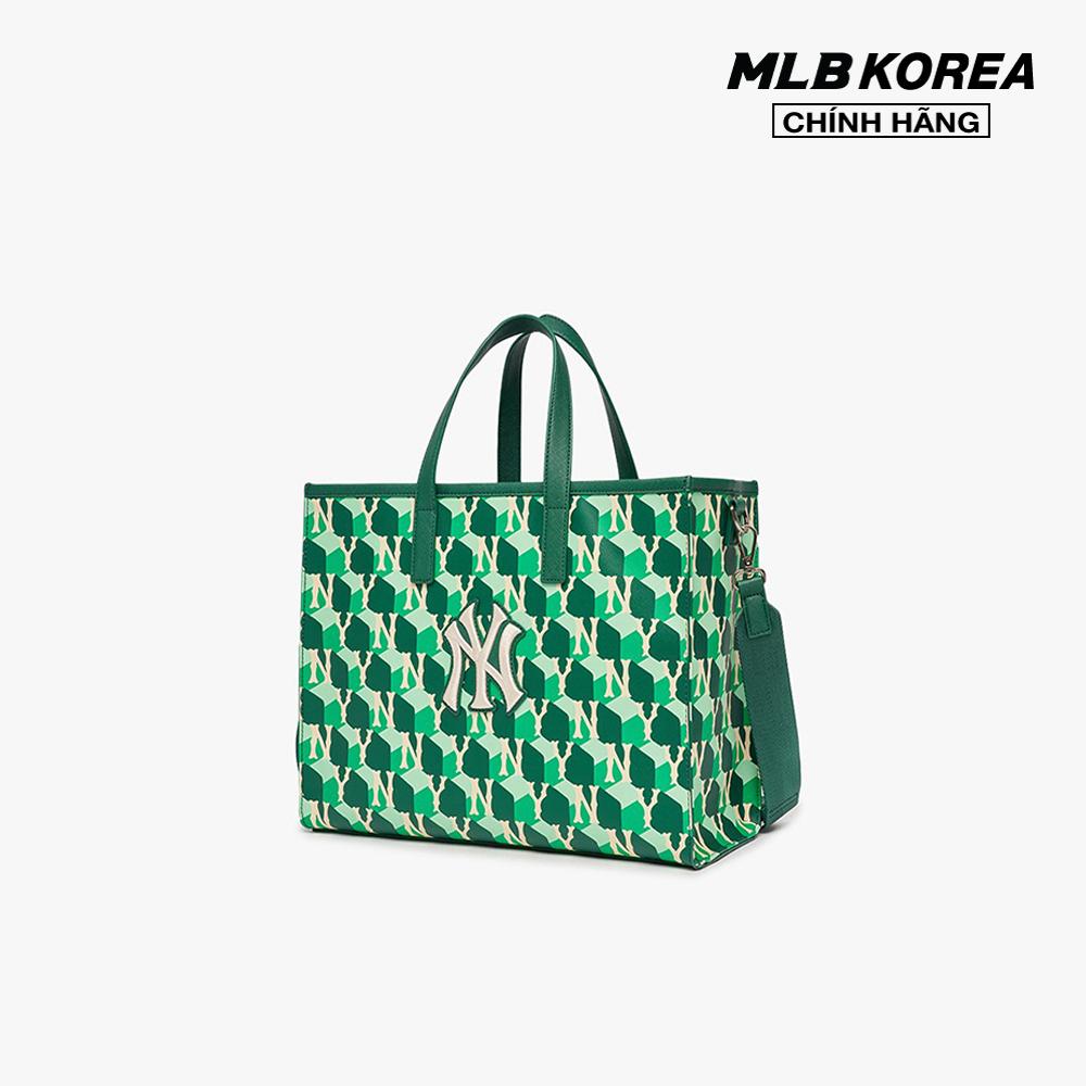 MLB - Túi xách chữ nhật Cube Monogram Medium 3AORM042N