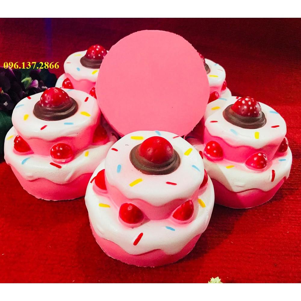 ĐỒ CHƠI SQUISHY BÁNH KEM SINH NHẬT 2 TẦNG 1 DÂU đáng yêu hết cỡ