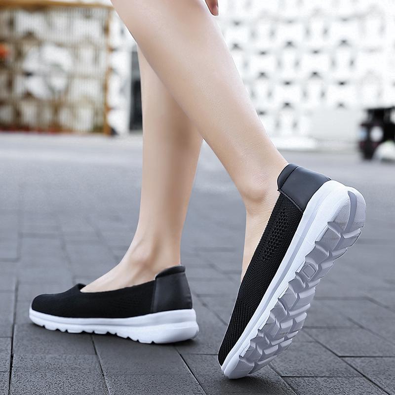 2020 Fashion women outdoor soft running sneakers casual sport shoes