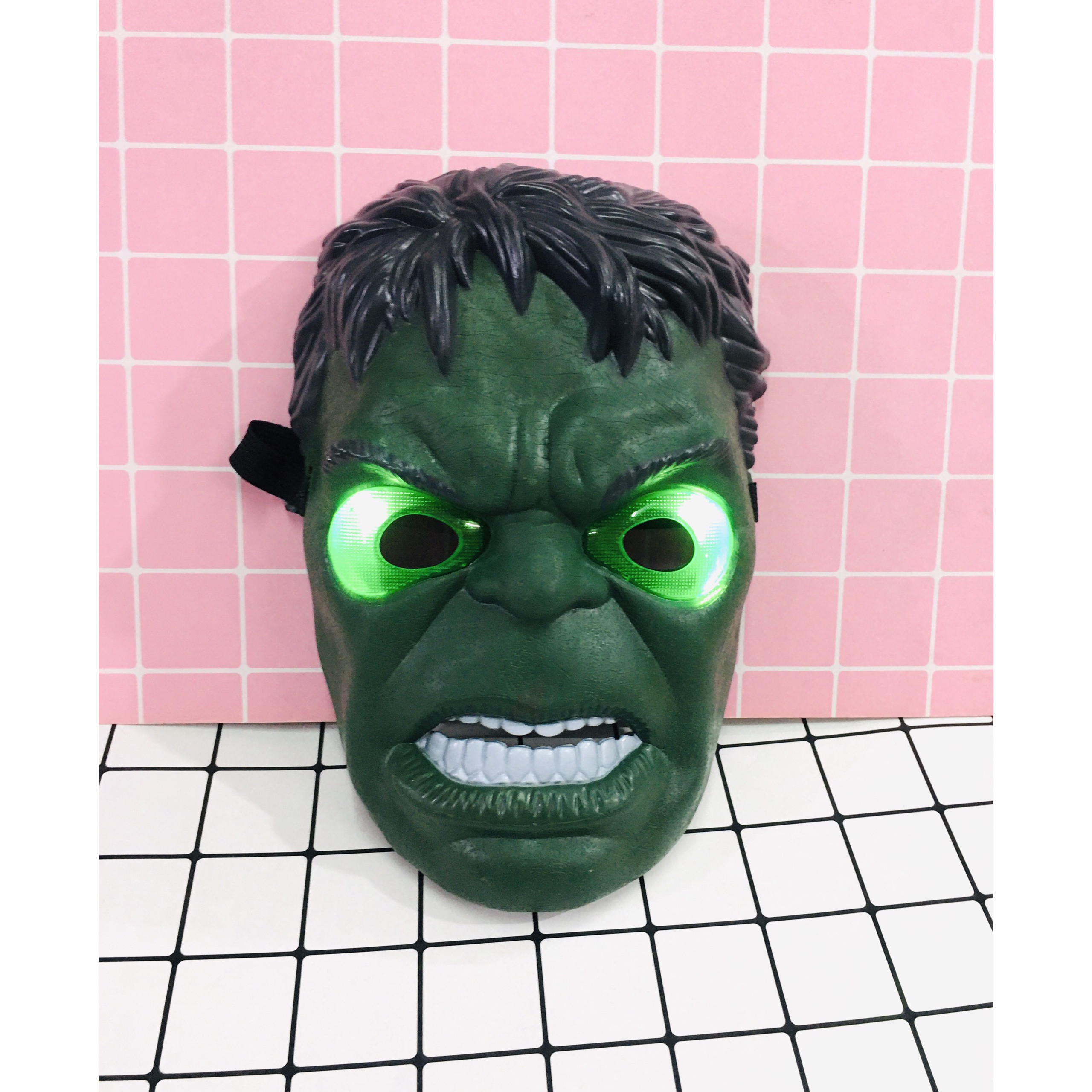 Mặt Nạ Người Khổng Lồ Xanh Hulk có đèn