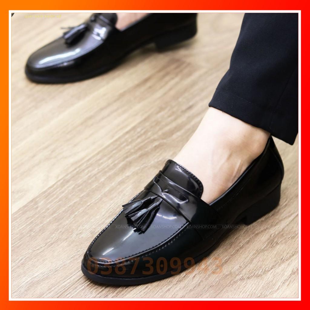 Giày Lười Nam Da Bóng Gắn Chuông Đế Cao Su Đúc 3cm Mã L160 Màu Đen Hàng Việt Nam