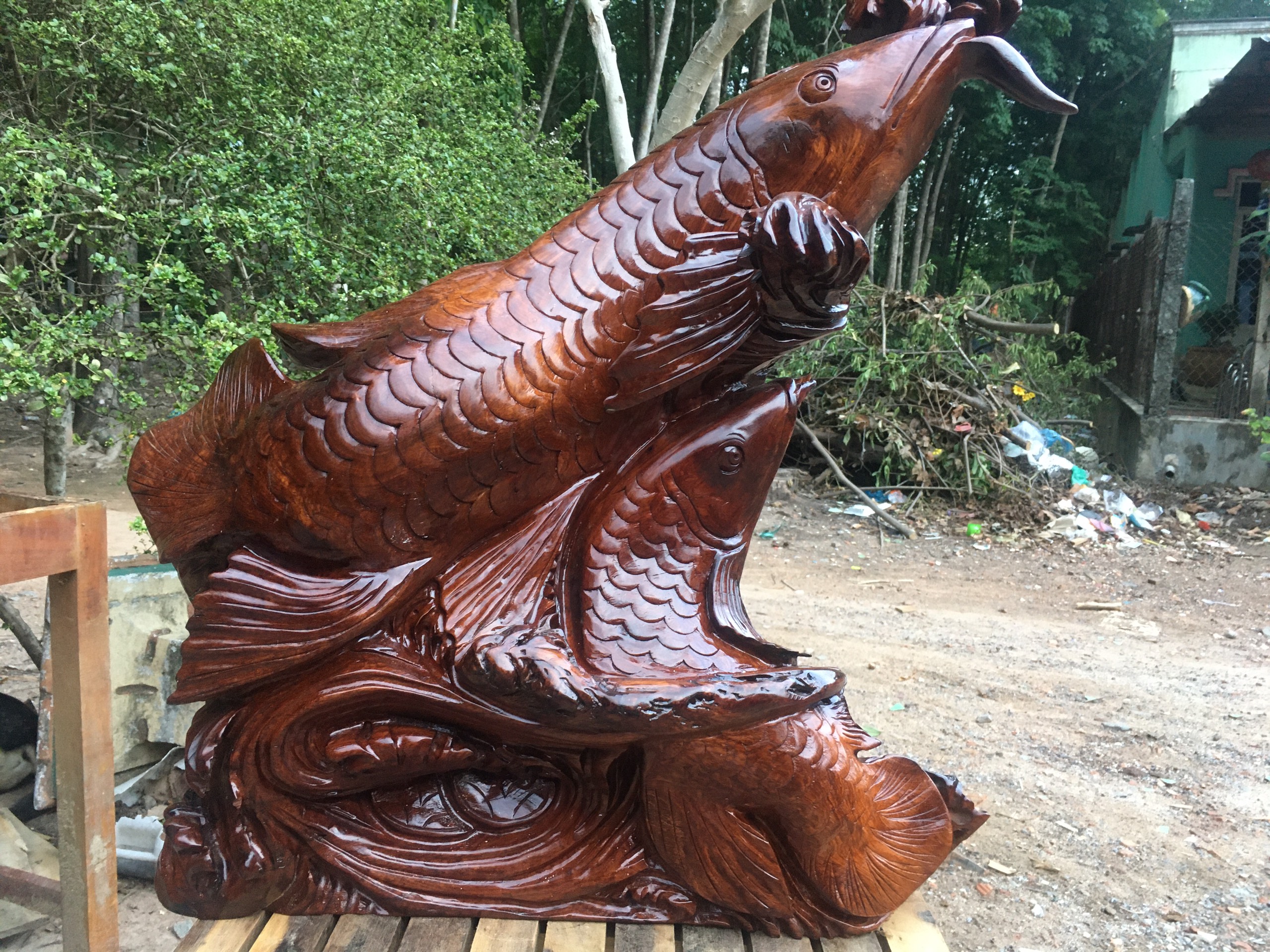 Tượng cá Kim Long phong thủy gỗ Hương đá - Nhiều kích cỡ