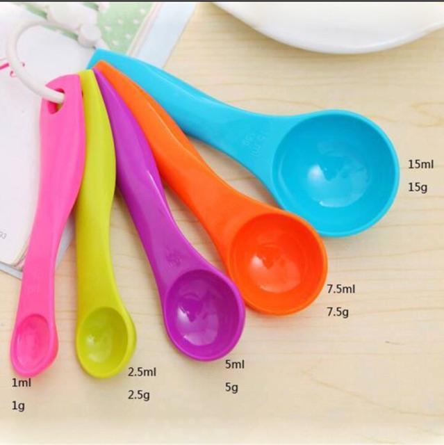 Set thìa đong 5 chiếc màu sắc