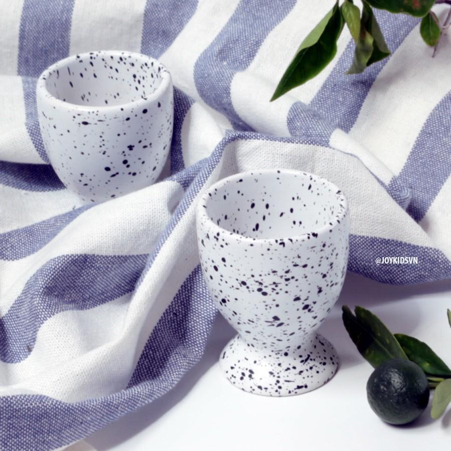 Đế để trứng gốm trắng chấm đen - Dotty Ceramic Egg Cup