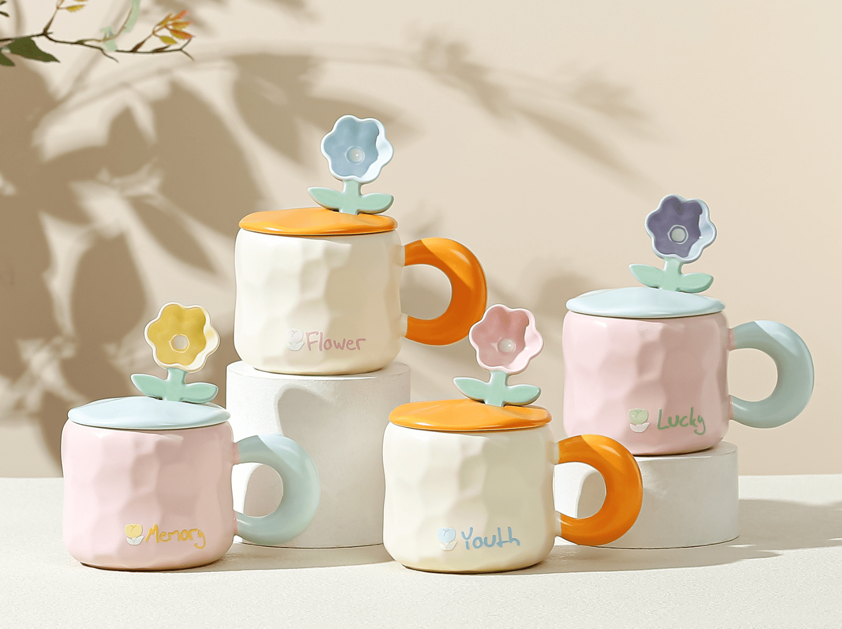 Ly Cốc Sứ Hình Hoa Daisy màu Pastel Dễ Thương 450ml - Kèm muỗng và nắp