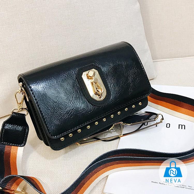 (HOT) Túi đeo vai xu hướng đinh tán NEVA086 Phong Cách Hàn Quốc