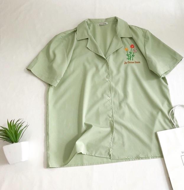 Áo sơ mi thêu cây hoa