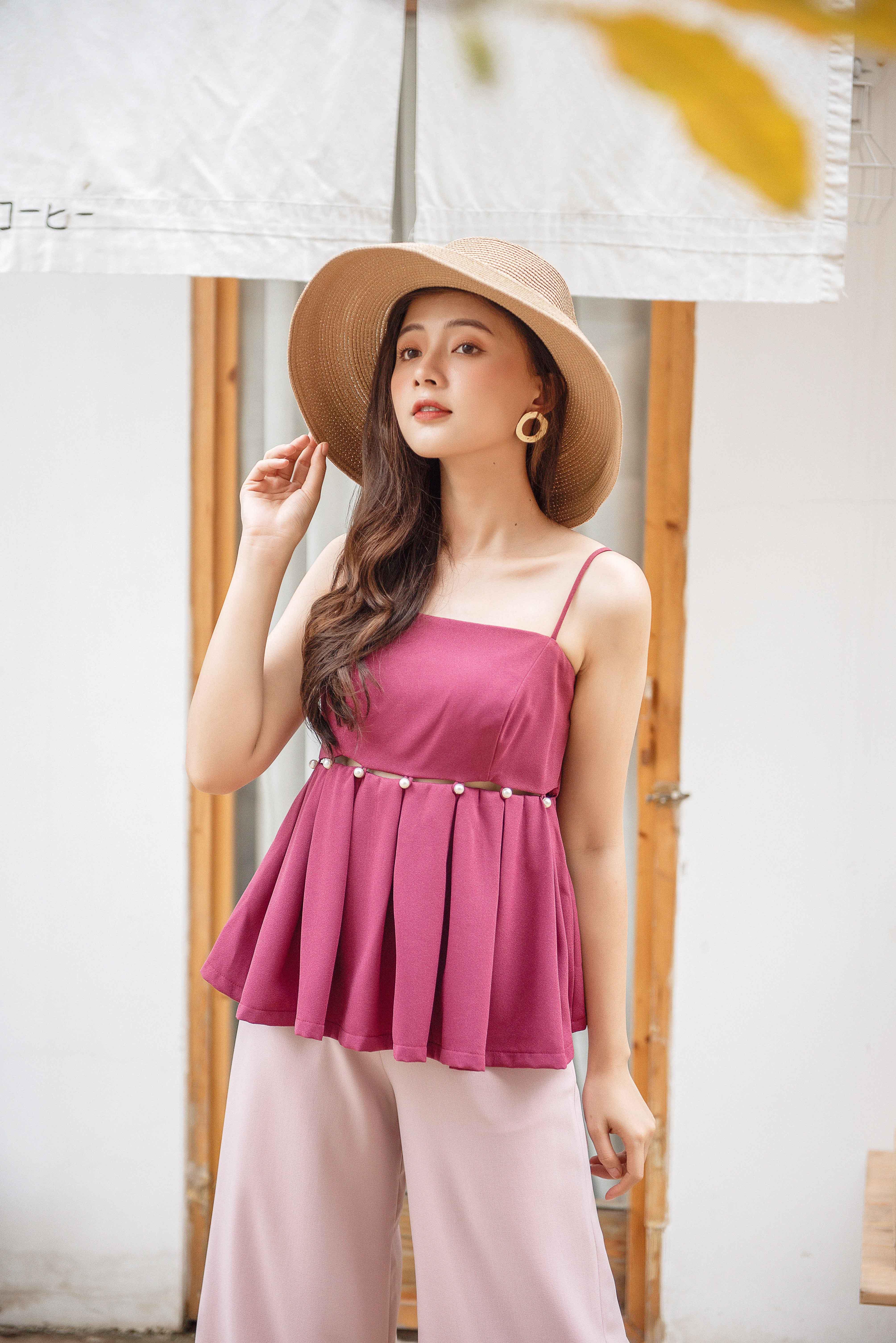 Áo dây babydoll thân đính nút ngọc trai tùng xếp li