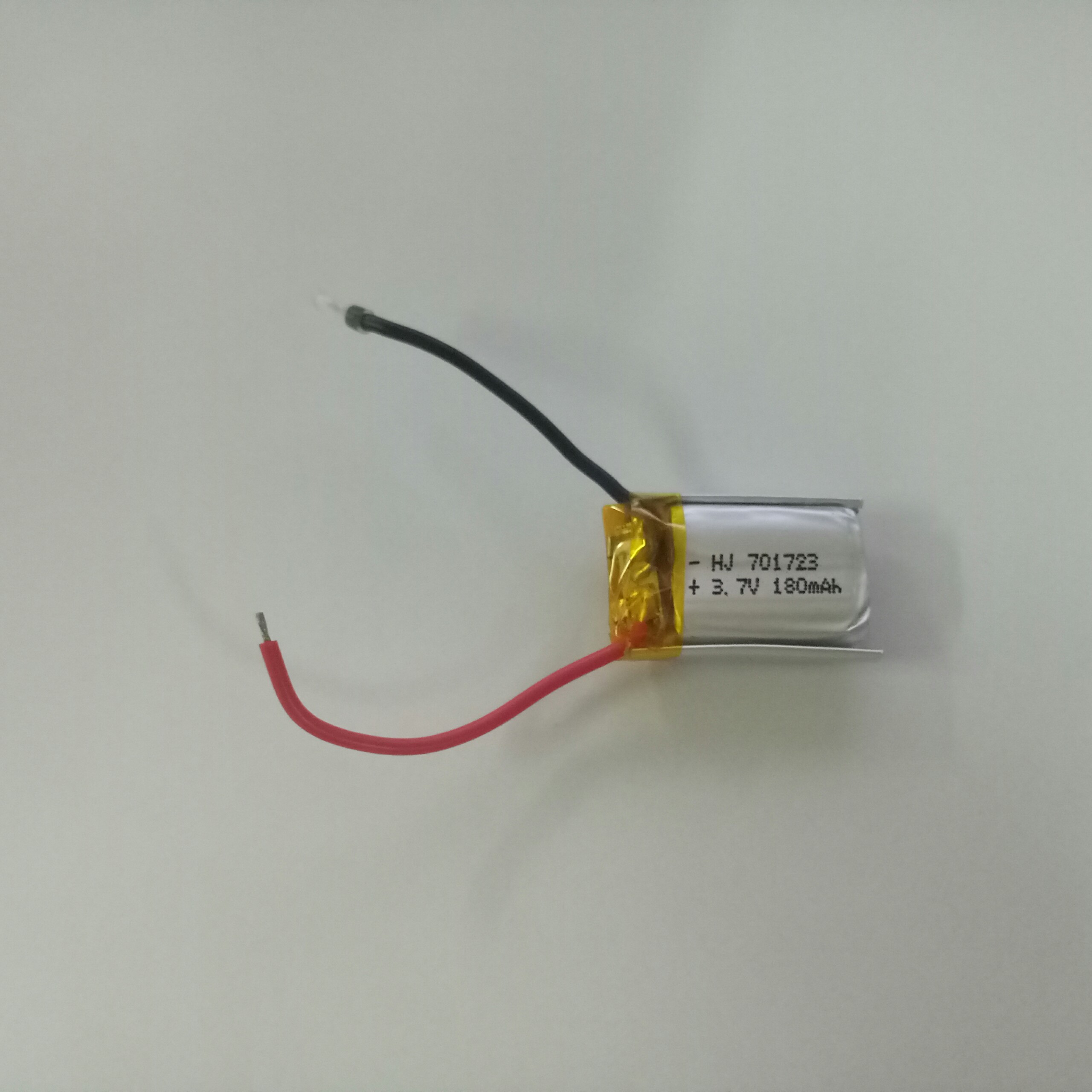 Pin hàn 3.7v dung lượng 180mah dành cho máy bay trực thăng cỡ trung