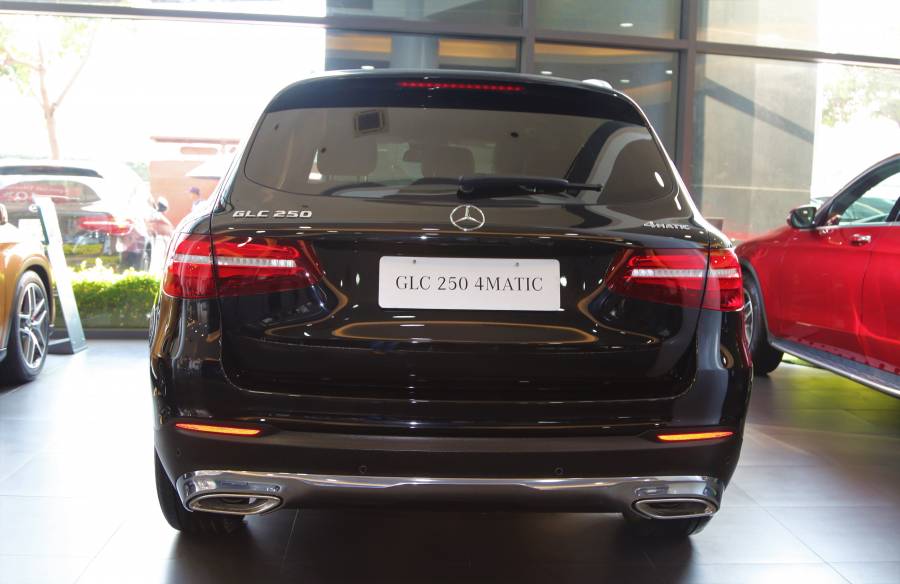 Decal tem chữ GLC250 dán đuôi xe ô tô