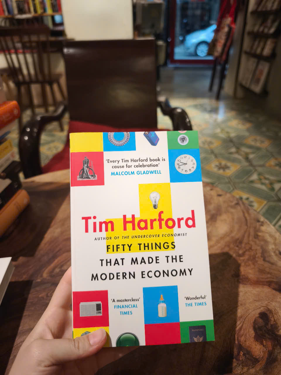 Sách - Fifty Things that Made the Modern Economy by Tim Harford - Nonfiction/ Economics /History in English