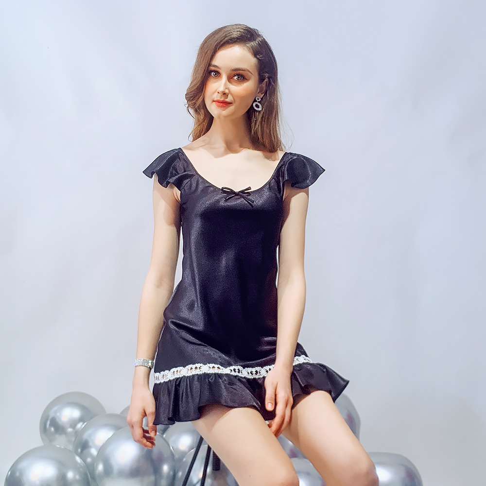 Đầm ngủ phi lụa cao cấp Wannabe DNS10 tay áo cánh tiên xòe nhẹ nữ tính