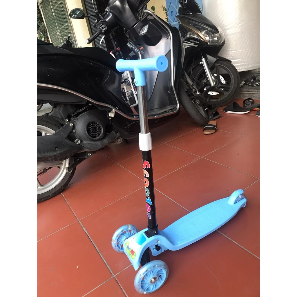 Xe trượt Scooter 3 bánh có bánh xe phát sáng cho bé