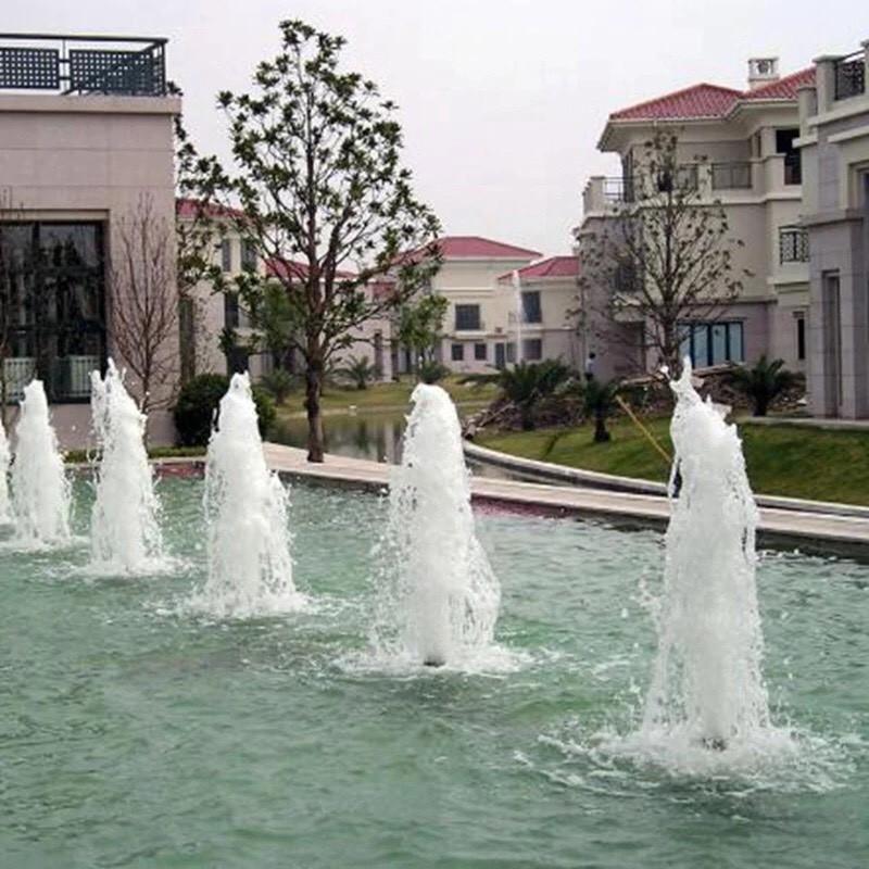 Đầu Phun Nước Hình Cây Thông Phi 60mm