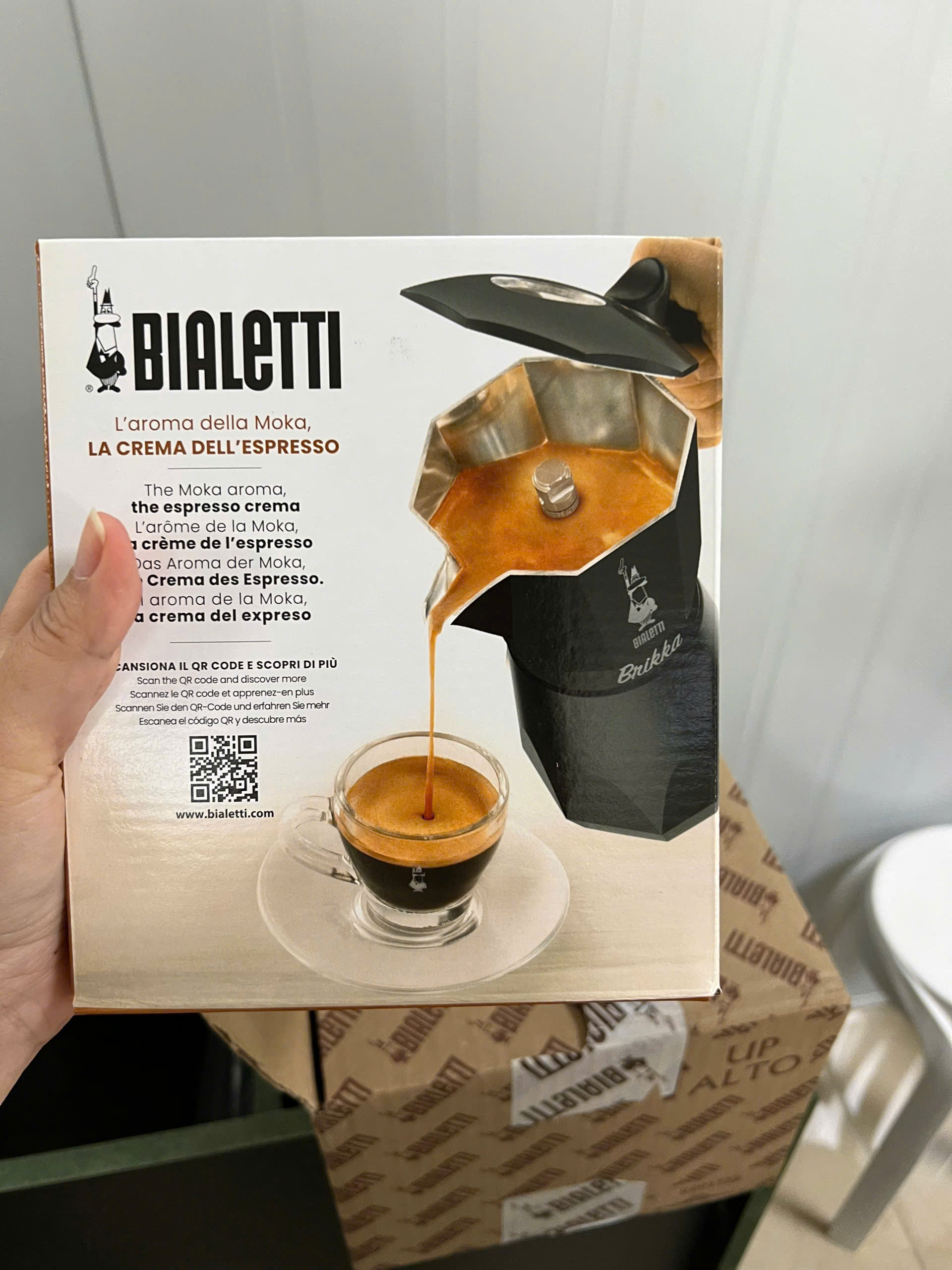 Ấm pha cà phê có crema BIALETTI BRIKKA 2023 (Japan Edition) 2 cup | Hàng chính hãng