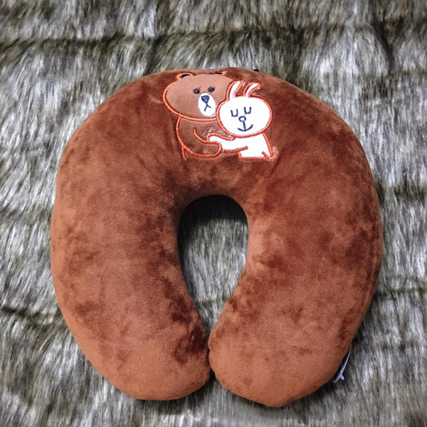 Gối Chữ U Thỏ Cony Và Gấu Brown U43