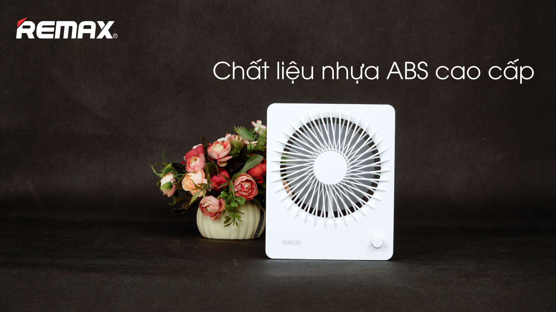 Quạt để bàn Remax RL-FN08 hàng chính hãng