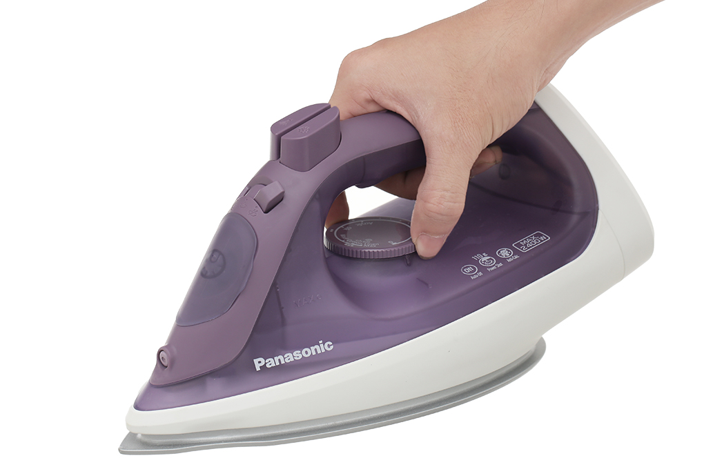 Bàn ủi hơi nước Panasonic NI-S630VRA - Hơi phun  mạnh mẽ - Chống đóng cặn - Chế độ tự ngắt an toàn - Hàng chính hãng