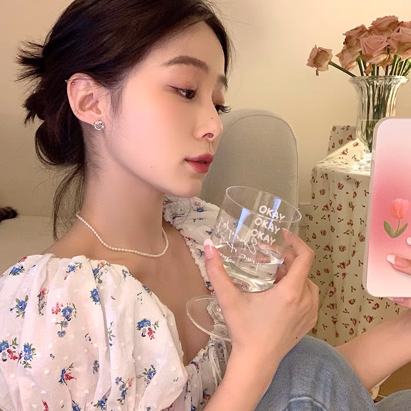 Khuyên tai tròn đính đá xanh ulzzang