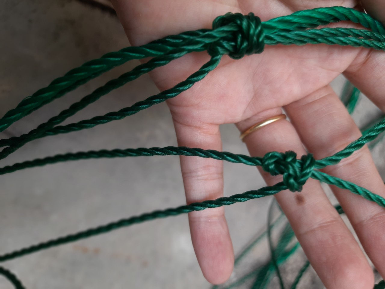 Lưới Chắn Sân Bóng Đá, Bóng Chuyền / Lưới Quây Sân Bóng Sợi Cước Khổ Lưới Cao 4m