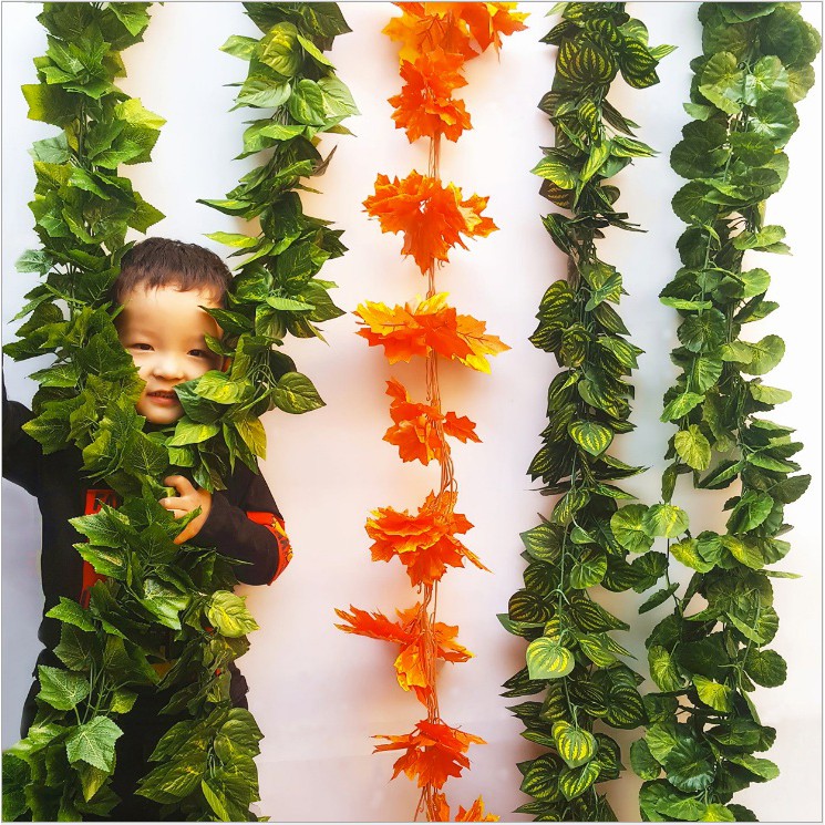 Dây lá giả trang trí, dây lá phong nhân tạo treo tường trang trí nội thất, quán cà phê, nhà hàng