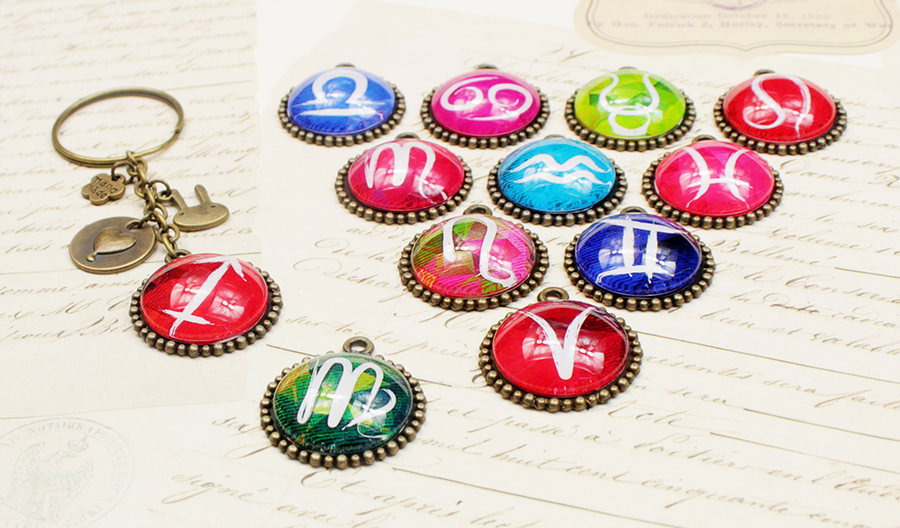 Móc khóa 12 cung hoàng đạo Zodiac màu sắc tươi sáng siêu đẹp 06646-MK0020