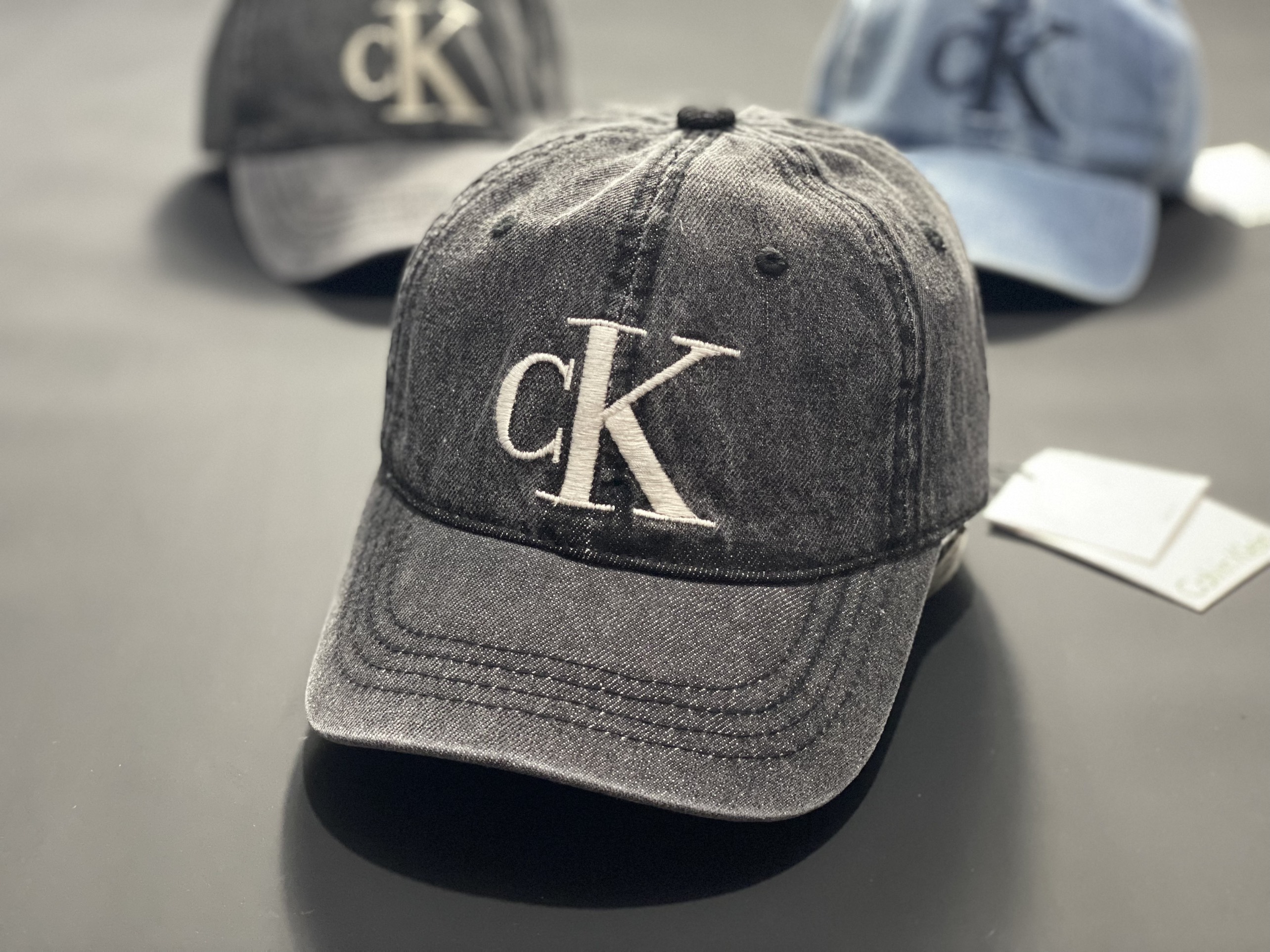 Combo 2 nón kết, mũ lưỡi trai CK phối vải jeans form chuẩn siêu đẹp (Ảnh thật)