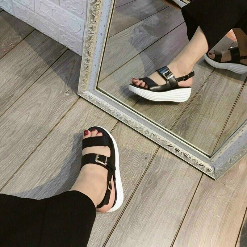 Sandal xuồng đế siêu nhẹ êm, khoá cạnh cực chất, năng động trẻ trung ️